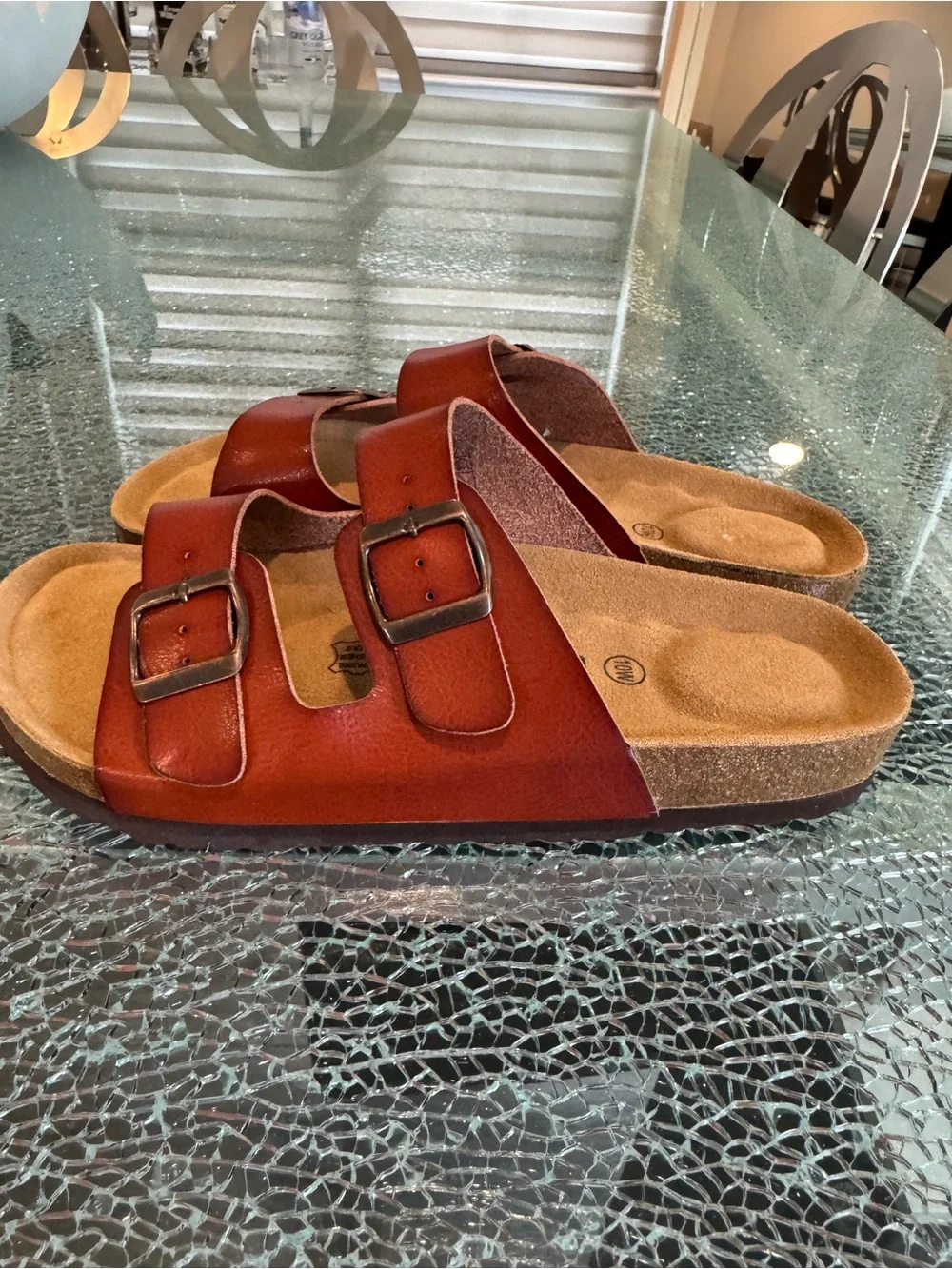 N/A comfortable men
